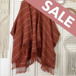 NWOT Strip Wrap Open Front Jacket/Poncho by Universal Thread